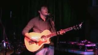 The Amazing Jason Mraz presents Fine Dining with Bushwalla