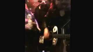 CamdenTown Singalong outside BluesKitchen  "NoWomanNoCry" - Moni Tivony & Public