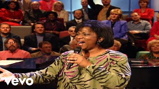 Bill & Gloria Gaither - All Rise [Live] ft. Babbie Mason