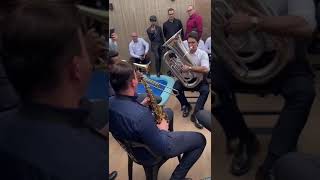 Tocata CCB Hino Eu necessito achegar-me (GUILHRME BERALDO AMASSANDO NA TUBA)