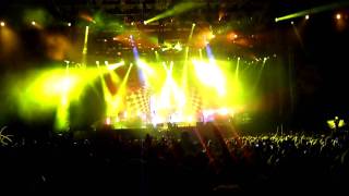 Biffy Clyro - Who's Got A Match? (Live At Sonisphere UK 09/07/11)