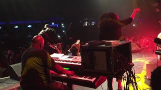 LUKE SMITH -FLOETRY REUNION TOUR- UK -"HEY YOU"  mp4