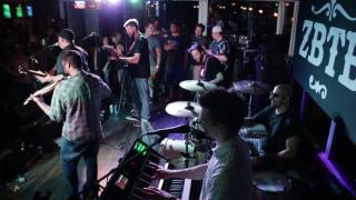 Zbtb performing Enter Sandman @ Pelicans Nest 6/30/2017