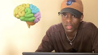 Reba mumutwe w'umuntu ukoresha grammar cyane buri uko agiye kuvuga.