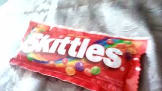 SKITTLES UNDER THE PILLOW LOL 😂😂😂😂😂😂