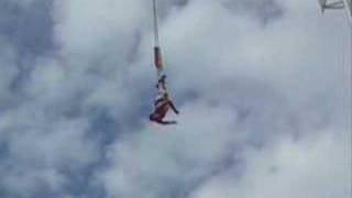 Rudy Bungee Jumping