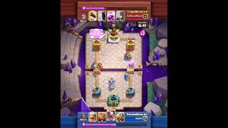 Clash Royale: wierd Giant, Bowler and magic archer beat double Pekka and Sparky. Can't believe it!