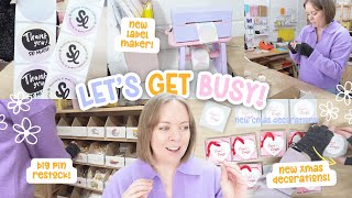 Designing a Christmas ornament, new Munbyn printer review & restocking enamel pins!