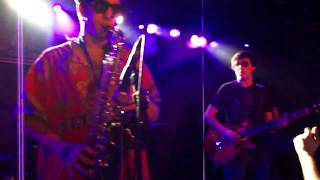 The Beast - Little Funk/Chameleon