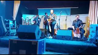 Strings & Things - Too Much To Ask (LIVE @ The Well Bar, Moate)