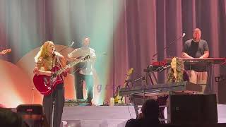The Minute [Marion Ravn] (M2M LIVE IN MANILA 2025)