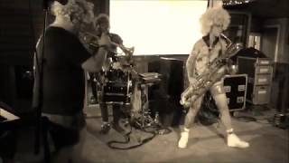 Too Many Zooz Tour - Brasshouse - The Watering hole - uk - 2018