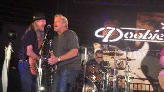 Ken Ryder with The Doobie Brothers