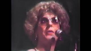 "Yankee Star Search" at FOXYS p2 (via THE AMERICAN MUSIC SHOW) November 18, 1993