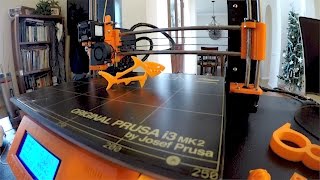 Test time-lapse 3D printing a sharkz clip