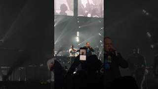 Maxwell with Singing Cashier Lucas Holiday