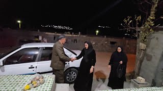 ❤️👵👴"In the arms of the family....a party that filled the house with hope 🌈"