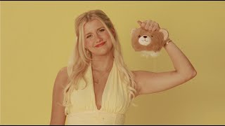 Elizabeth Nichols - Oh The Things Men Do (Official Music Video)