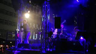 Zar Paulo - Sluk Dit TV (Live Aarhus Festuge - Understrøm 6/9-19)