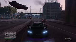 Red light runner causes NPC car to randomly stunt - GTA 5 Highlights #207
