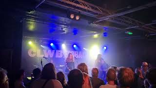 Let's Eat Grandma - Hot Pink - Cardiff Clwb Ifor Bach - 6 October 2022