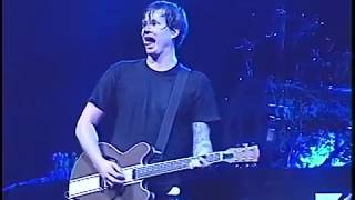 Blink 182 - All The Small Things Live in Camden 2004 HD