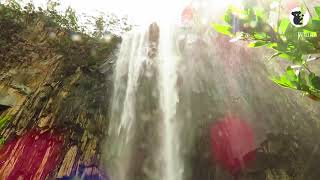 Minyon Falls   pumping