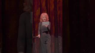 Reading QAnon Comments