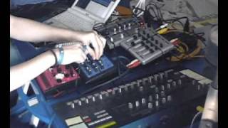 Synthesizers EeePC session original electronic music