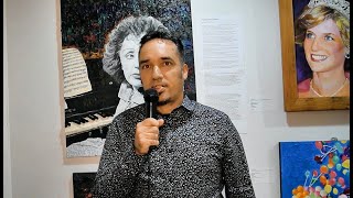 Interview with  Alexander Dakers in the Carrousel du Louvre Paris