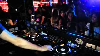 Nick Thayer Gravel pit remix live @Q Bar Bangkok