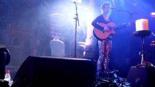 Boe Huntress Performing David Bowie's Song 'Lazarus'@Union Chapel