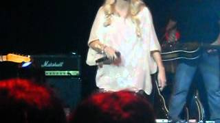 Carrie Underwood - Cupid's Got a Shot Gun - Royal Albert Hall