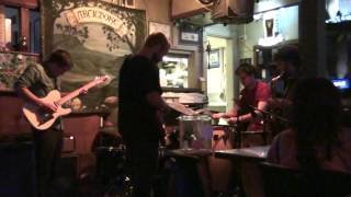 LIVE PERFORMANCE AT THE ARTICHOKE