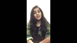 মেয়ে টির খালি গলায় আধুনিক গান শুনুন। plz