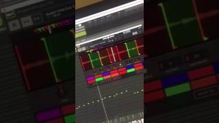 Serato Sample plugin with Maschine Studio