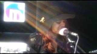 Bianka Jagwar gives Mystic Radio a performamce