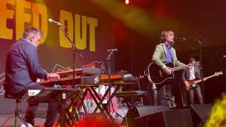 The Mountain Goats - Dance Music (Live @ the District in Sioux Falls)