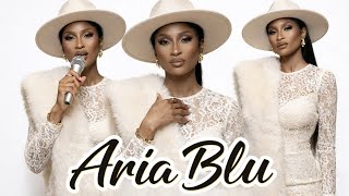  Aria Blu – Faith Lights the Night 🎄✨