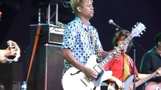 Between Clark and Hilldale - Arthur Lee & Love - Guilefest 2003
