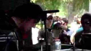 PARAMORE - emergency (live @ warped tour) punkvideoguys.org