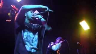 R Dot performing Everything go at MoJo Main In Delaware