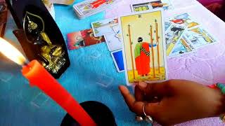 Who is missing you😱❤️| are you missing someone😳💕|pick a card reading| IN TAMIL