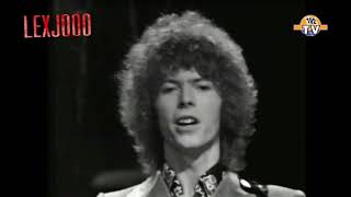 David Bowie - Space Oddity