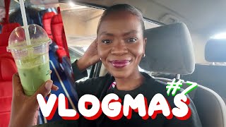 A Fun Day At Work & Christmas Lights FAIL | VLOGMAS DAY 7