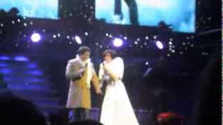Donny & Marie's Christmas 2013 017