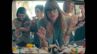 Taylor_Swift_-_22