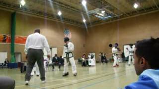 Simon Darvill vs Harold Tackie