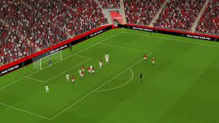 Man Utd vs Sevilla - 4 minutes