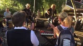 "Achy Breaky Heart" (Cover) Backyard Concert Lippert and Friends